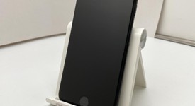 Good
													Apple iPhone SE 2nd Gen 2020 - Unlocked, Black, 64 GB, A2275, photo 2 of 6