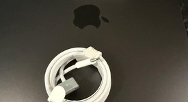 Mint
													MacBook Pro Late 2023 (M3) - 16" - Apple M3 Max 16-core, Black, 1 TB, 64 GB, 40-core GPU, photo 3 of 25