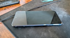 Good
													Google Pixel 8 Pro - Google Fi, Obsidian, 128 GB, 12 GB, G1MNW, mmWave 5G, photo 2 of 3