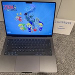 Good MacBook Pro 2026 - 14 inch (M5) - 1 TB, Space Black, 24 GB, Apple M5 Pro 15-core (16-core GPU), Standard Display