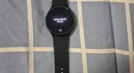 Good
													Samsung Galaxy Watch4 - Unlocked, Custom, 44mm, Bespoke Edition, photo 3 of 7