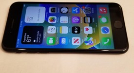 Fair
													Apple iPhone SE 2nd Gen 2020 - Unlocked, Black, 64 GB, A2275, photo 5 of 7