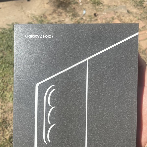 Samsung Galaxy Z Fold7 - Unlocked, 256 GB, Mint, 12 GB, SM-F966U1