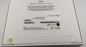 New
													Apple iPad 10th Gen - Unlocked, Blue, 64 GB, A2757, photo 2 of 2