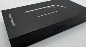 New
													Samsung Galaxy S25 Ultra - T-Mobile, Black, 256 GB, 12 GB, SM-S938U, photo 3 of 5