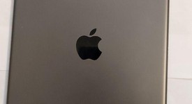 Good
													Apple iPad 9th Gen - Unlocked, Gray, 64 GB, A2603, photo 3 of 4