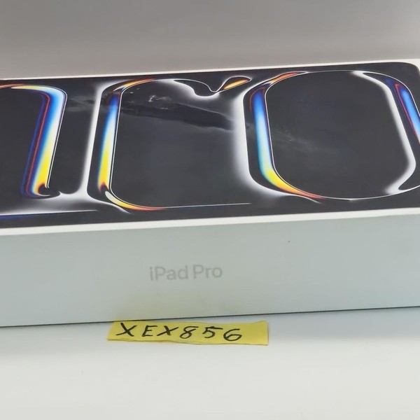 Apple iPad Pro 13 inch (M5) 2025 - Verizon, 256 GB, Silver, Apple M5 9-Core, A3361, Standard Glass
