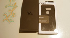 Good
													LG V30 - AT&T, Black, 64 GB, H931, photo 1 of 5