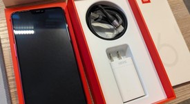 Mint
													OnePlus 6 - Unlocked, Red, 128 GB, 8 GB, photo 1 of 22