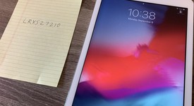 Good
													Apple iPad Air - Wi-Fi, Silver, 16 GB, photo 1 of 5
