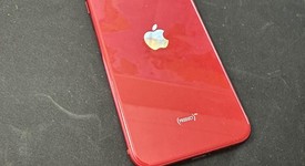 Fair
													Apple iPhone SE 3rd Gen 2022 - Unlocked, Red, 256 GB, A2595, photo 3 of 9
