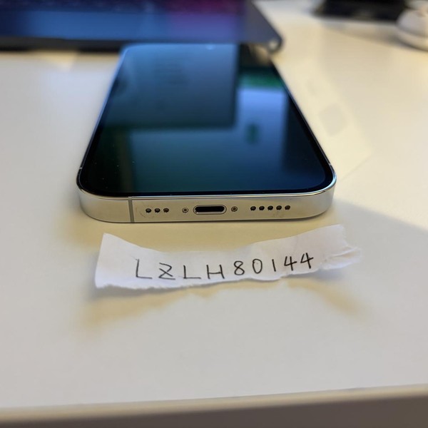 Apple iPhone 14 Pro - Unlocked, 512 GB, Silver, A2650