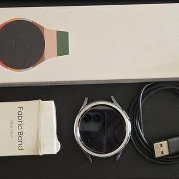 Samsung Galaxy Watch6 Classic - Wi-Fi, Silver, 47mm
