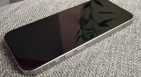 Mint
													Apple iPhone 15 Pro - Unlocked, Natural, 128 GB, A2848, photo 5 of 7