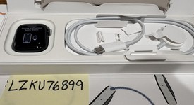 Mint
													Apple Watch Series 9 41mm - Midnight, A2978 - GPS, Aluminum, photo 1 of 10