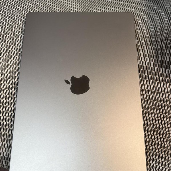 MacBook Pro 2023 - 14 inch - 1 TB, Gray, 32 GB, Apple M2 Max