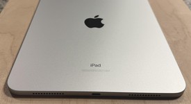 Mint
													Apple iPad 10th Gen - Wi-Fi, Silver, 64 GB, A2696, photo 3 of 6