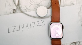 Good
													Apple Watch Series 7 41mm - Verizon, Starlight, A2475 - Cellular, Aluminum, photo 3 of 4