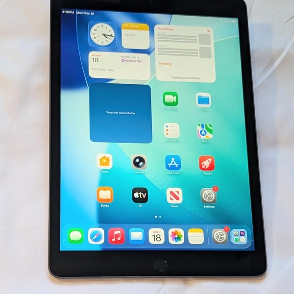 Apple iPad (9th Gen) - T-Mobile, 64 GB, Gray, A2603