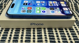 Good
													Apple iPhone 16 - Verizon, Ultramarine, 128 GB, A3081, photo 2 of 10