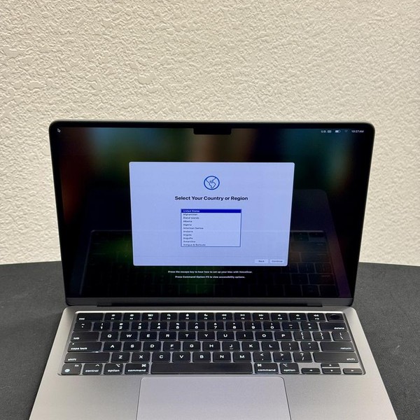 MacBook Air 2022 (M2) - 13 inch - 256 GB, Gray, 8 GB, Apple M2