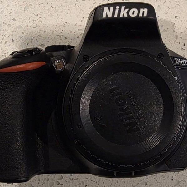 Nikon D5600