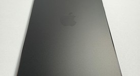 Mint
													Apple iPhone Air - Unlocked, Space Black, 256 GB, A3260, photo 5 of 11