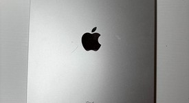 Good
													Apple iPad 10th Gen - Unlocked, Silver, 64 GB, A2757, photo 3 of 3