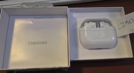 Used
													Samsung Galaxy Buds3 - White, photo 1 of 14