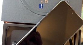 Mint
													Vivo X200 Pro - Unlocked Non-US, Titanium, 512 GB, 16 GB, photo 2 of 13