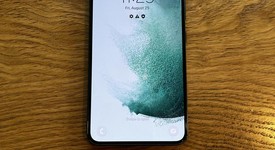 Good
													Samsung Galaxy S22 - Unlocked, Green, 128 GB, 8 GB, SM-S901U1, photo 1 of 4