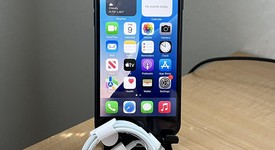 Good
													Apple iPhone SE 3rd Gen 2022 - Unlocked, Midnight, 64 GB, A2595, photo 2 of 7