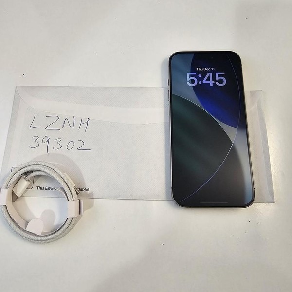 Apple iPhone 15 Pro - Unlocked, 256 GB, Natural, A2848