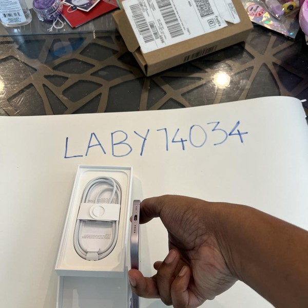 Apple iPhone 17 - Unlocked, 512 GB, Lavender, A3258