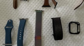 Good
													Apple Watch Series 4 40mm - Unlocked, Gray, A1975 - Cellular, Aluminum, photo 5 of 5