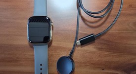 Mint
													Apple Watch Series 10 46mm - Unlocked, Gold, A3003 - Cellular, Titanium, photo 6 of 6