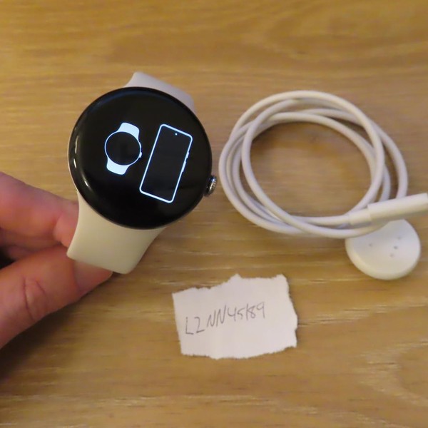 Google Pixel Watch 3 - Unlocked, Silver, 41mm, LTE