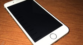 Good
													Apple iPhone 6 - Sprint, Gold, 32 GB, A1586, photo 2 of 7