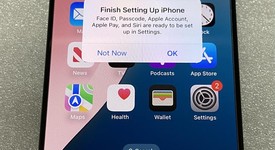 Mint
													Apple iPhone 16 Pro - Unlocked, Black, 128 GB, A3083, photo 5 of 17