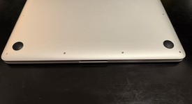 Good
													MacBook Pro 2015 (Retina) - 13" - Silver, 256 GB, 8 GB, photo 4 of 9