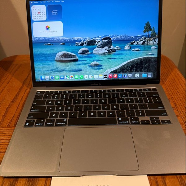 MacBook Air 2020 - 13 inch - 256 GB, Gray, 16 GB, Apple M1