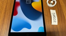 Good
													Apple iPad 7th Gen - Unlocked, Gray, 128 GB, A2200, photo 1 of 2