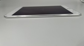 Good
													Apple iPad Mini 4 - Unlocked, Silver, 128 GB, photo 4 of 11