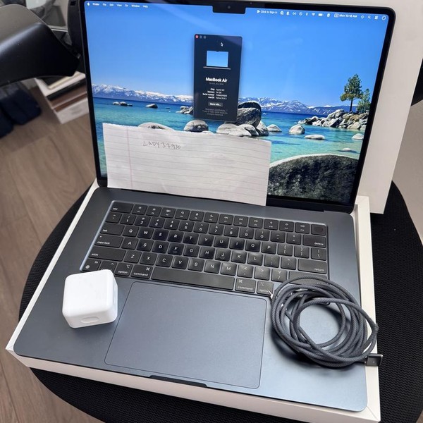 MacBook Air 2024 (M3) - 15 inch - 1 TB, Midnight, 24 GB, Apple M3, 10-core GPU