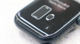 Good
													Apple Watch SE 2nd Gen 44mm - Midnight, A2723 - GPS, Aluminum, photo 3 of 7