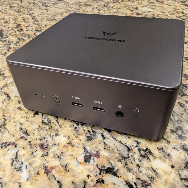 Minisforum Mini PC