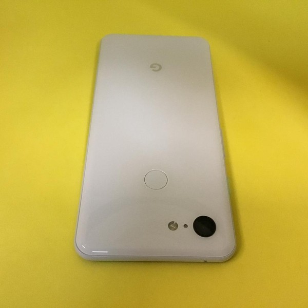Google Pixel 3 - Unlocked, 64 GB, White, Google Edition