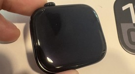 Mint
													Apple Watch Series 10 46mm - Unlocked, Black, A3003 - Cellular, Aluminum, photo 4 of 11
