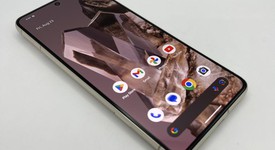 Mint
													Google Pixel 8 Pro - Unlocked, Porcelain, 128 GB, 12 GB, G1MNW, mmWave 5G, photo 3 of 5