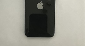 Good
													Apple iPhone SE 2nd Gen 2020 - Unlocked, Black, 64 GB, A2275, photo 2 of 3